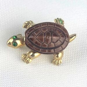 Vintage Retro Brooch Pin Turtle Green Rhinestone Eyes Gold Tone & Brown 1 Inch